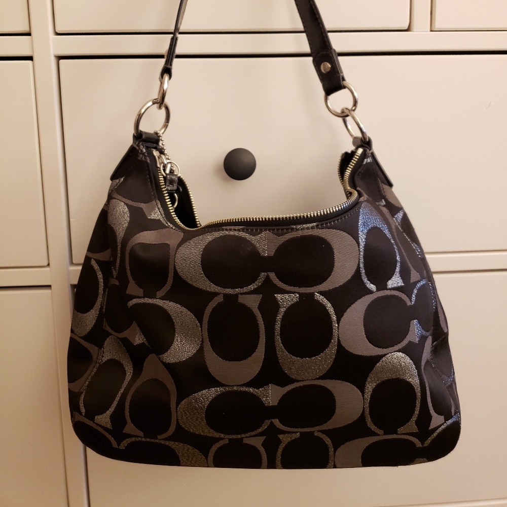 Coach handbag - Picture 2 of 5